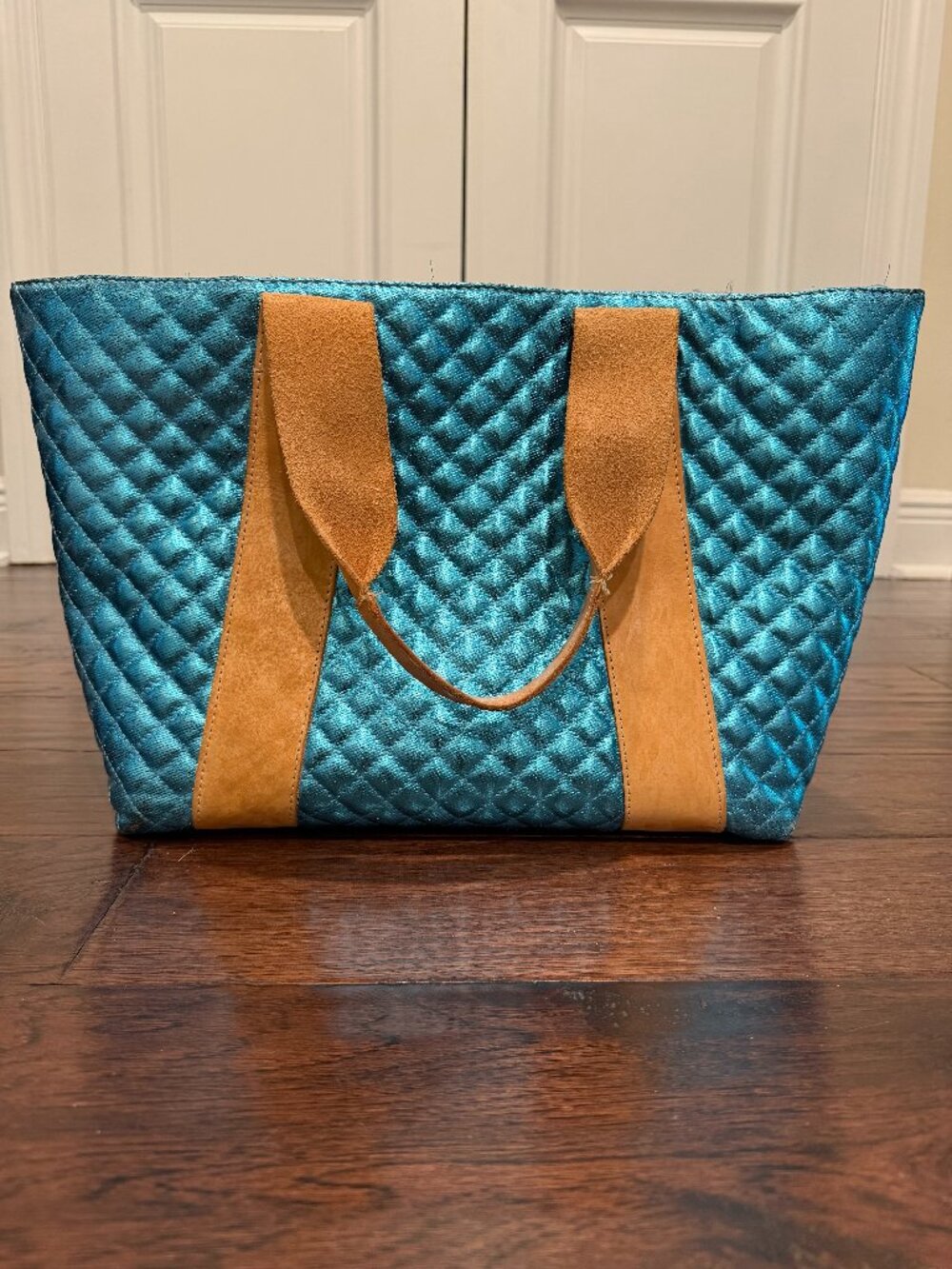 Consuela turquoise shimmer quilted tote
